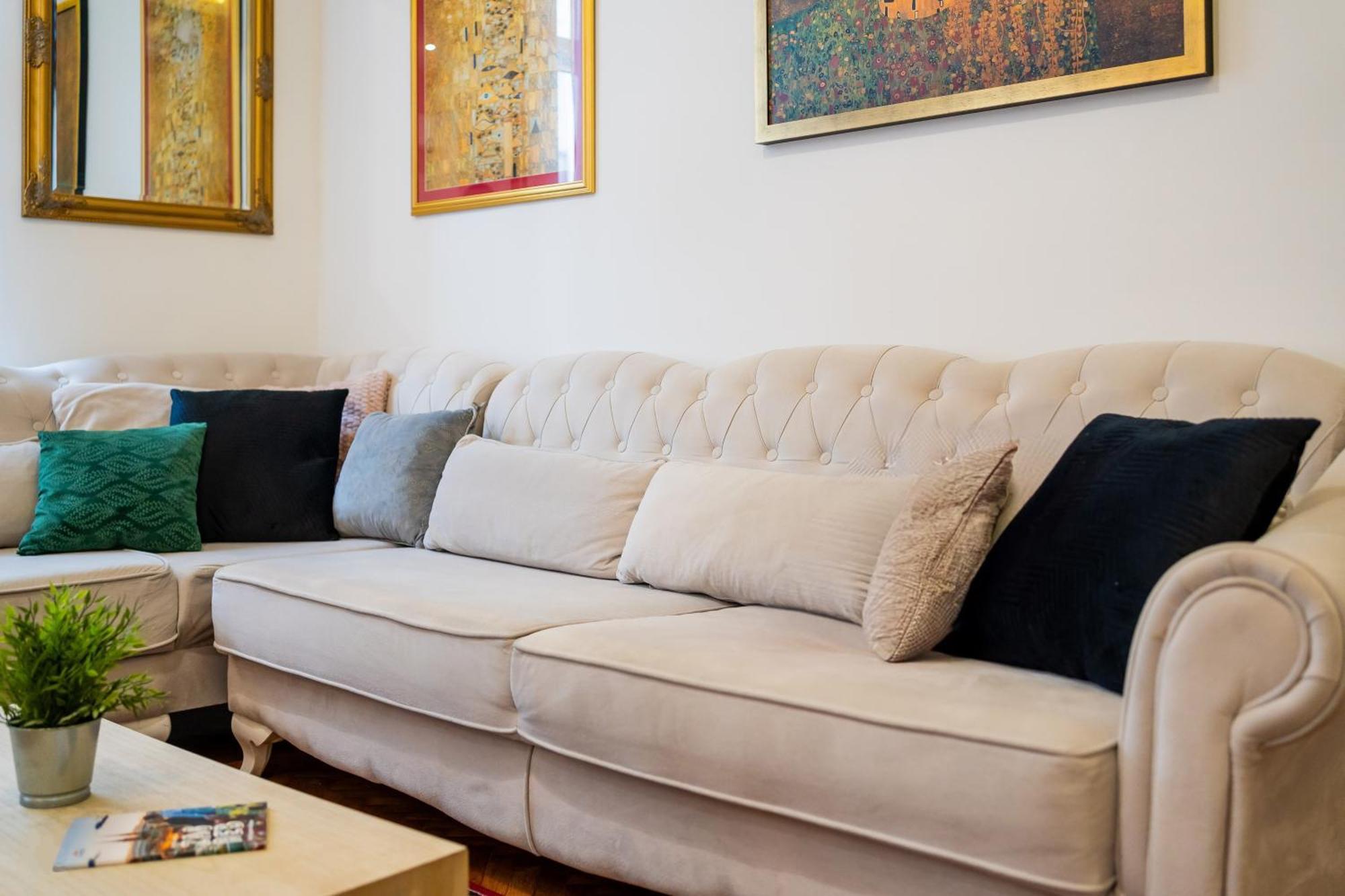 Aurelia Antik Apartments & Rooms, Zagreb City Center Ngoại thất bức ảnh