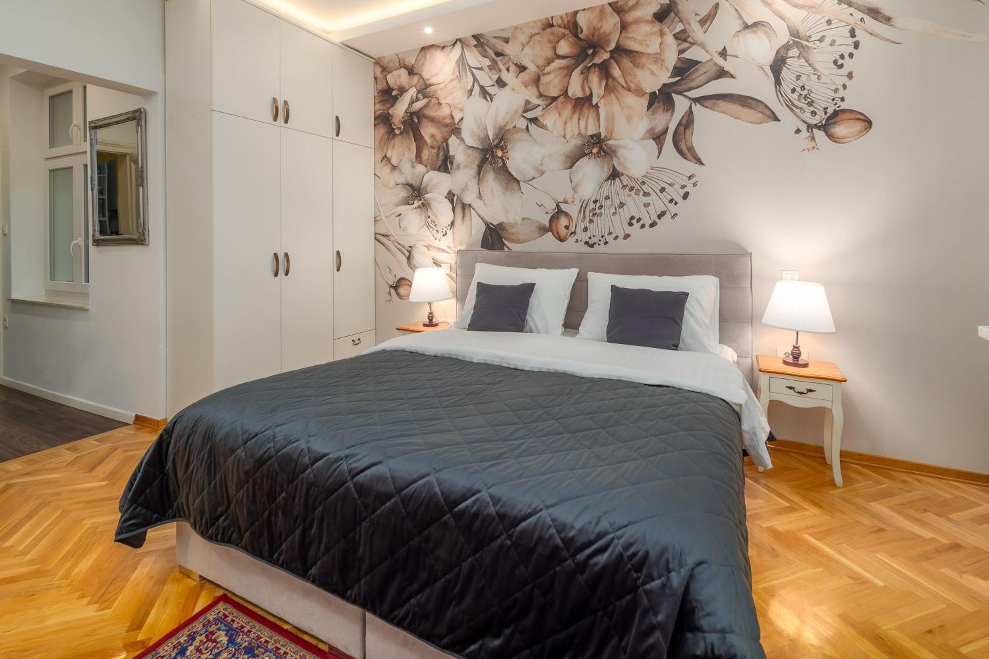 Aurelia Antik Apartments & Rooms, Zagreb City Center Phòng bức ảnh