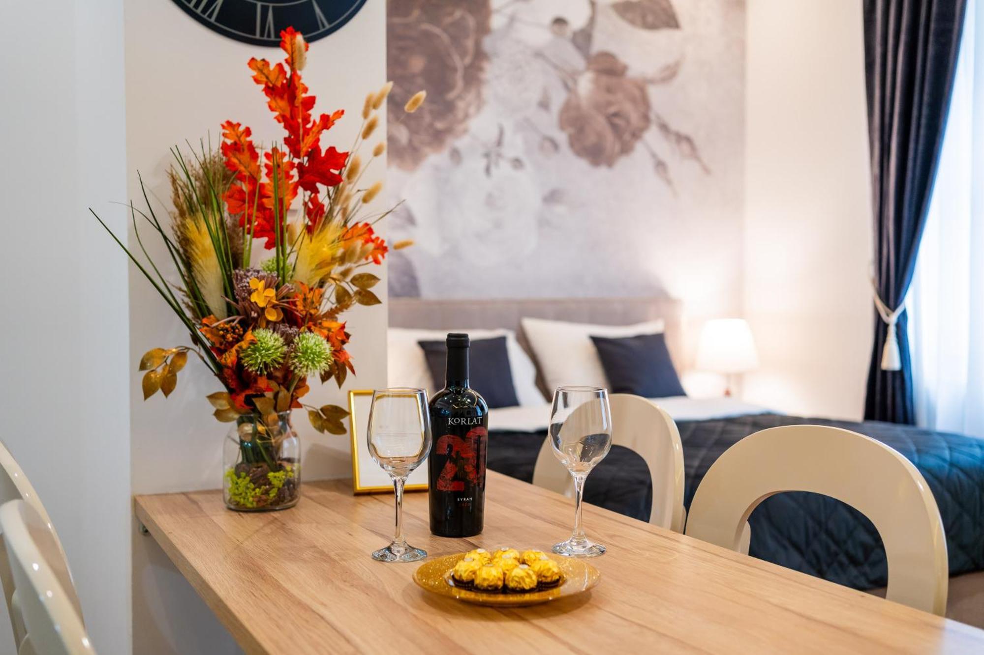 Aurelia Antik Apartments & Rooms, Zagreb City Center Ngoại thất bức ảnh