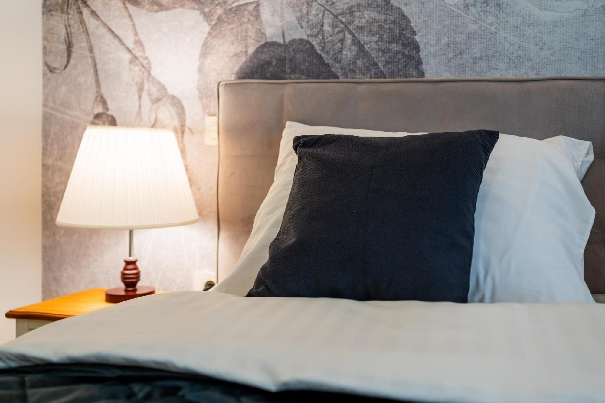 Aurelia Antik Apartments & Rooms, Zagreb City Center Phòng bức ảnh